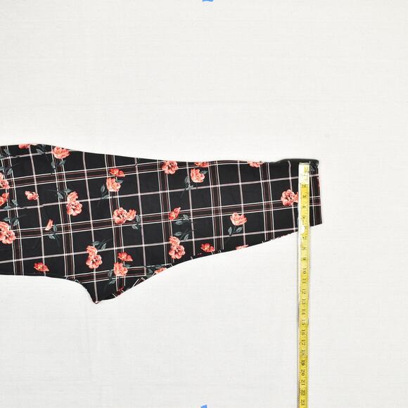 NEW Torrid Women's Skinny Pants Floral Zip Rayon Black Plus Size 22 Ankle Zip - Picture 6 of 8